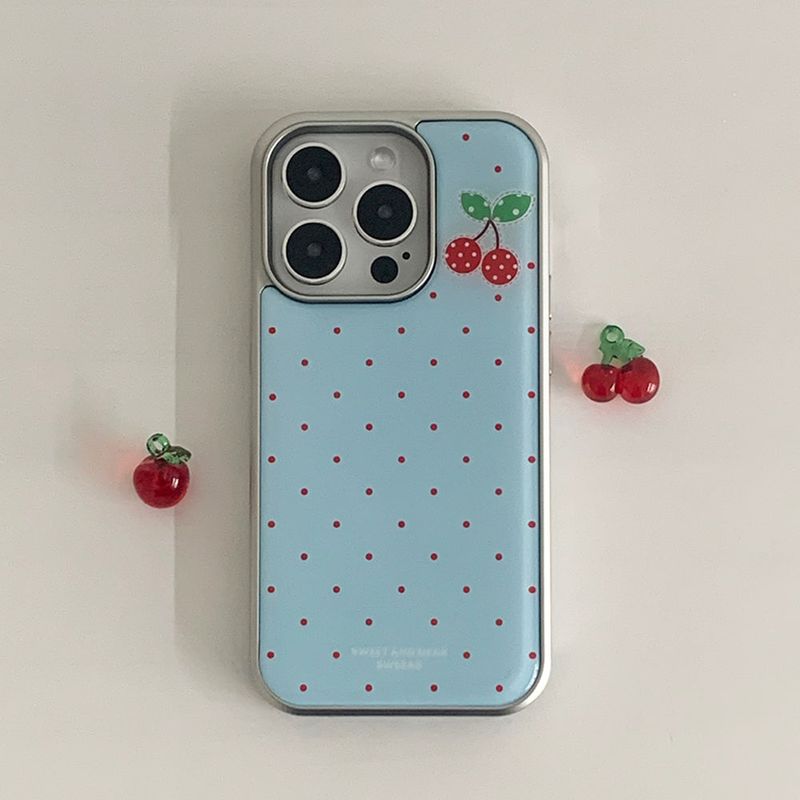 SWEEAR(スウィア)の「DOT CHERRY SILVER EPOXY CASE (Smartphone Accessories)」