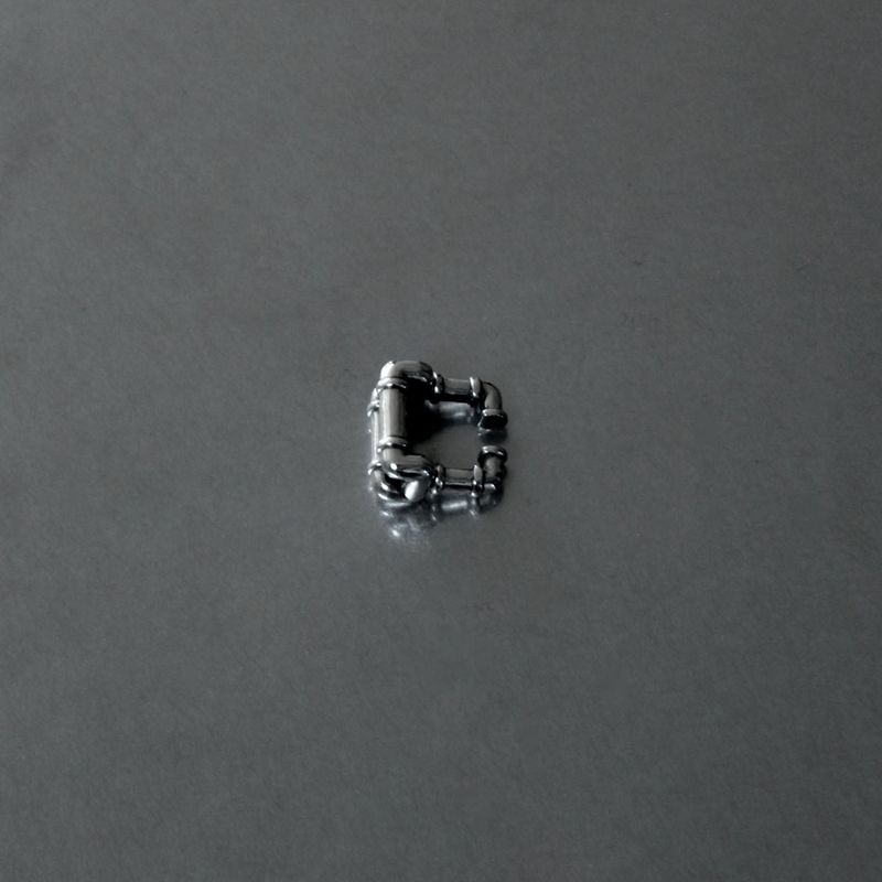 WATER PIPE EAR CUFF