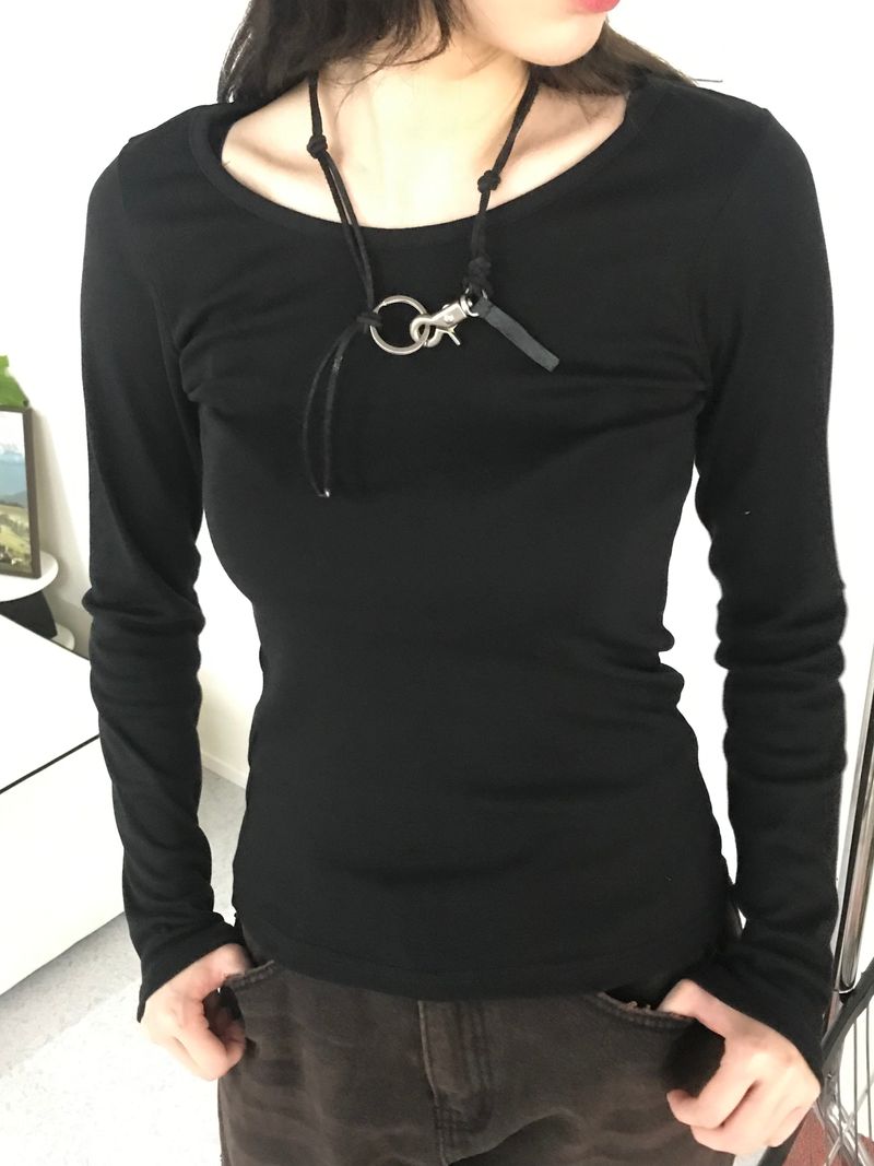 Daylight u-neck slim t