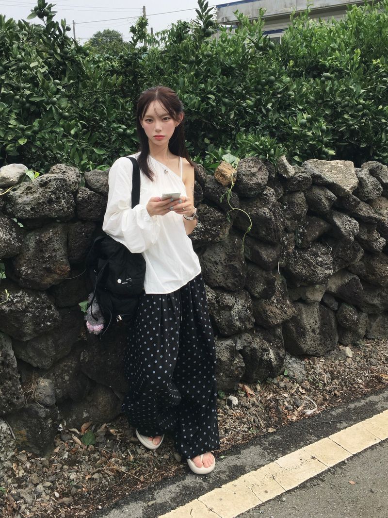 Polka Dot Wide Balloon Pants (2c)