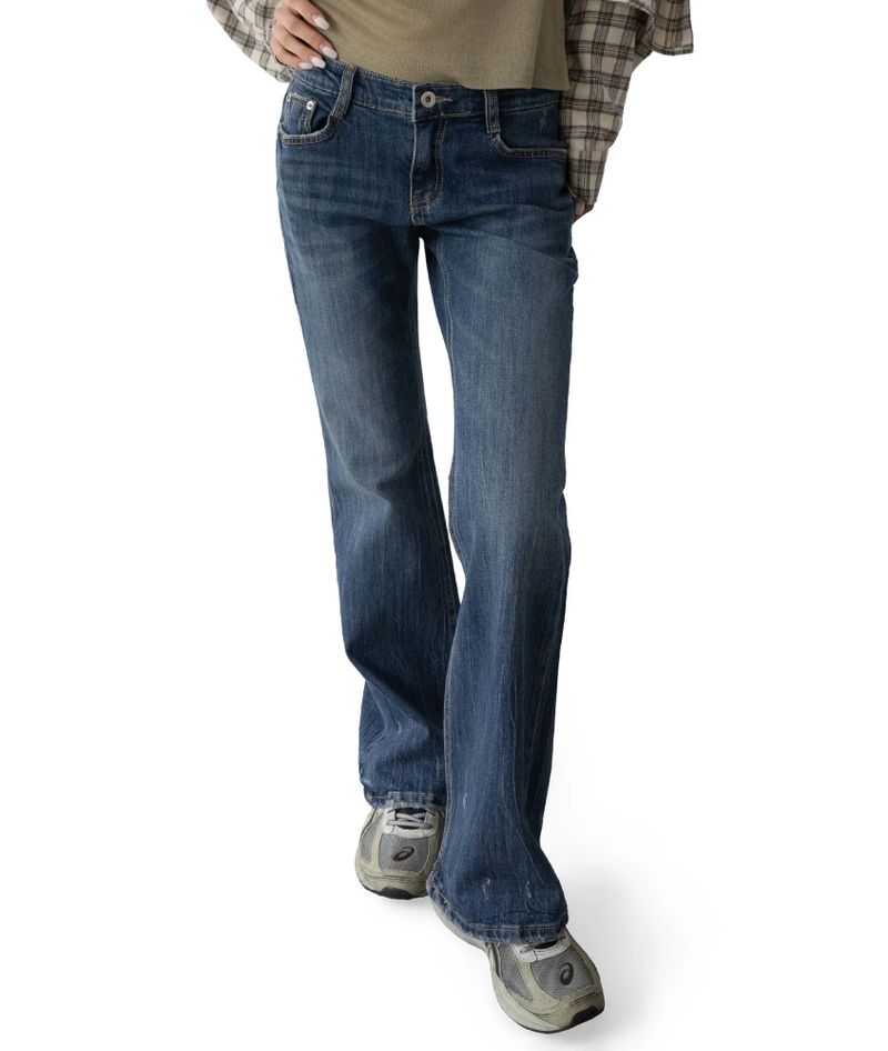 Meril Flap Pocket Low-Rise Bootcut Denim