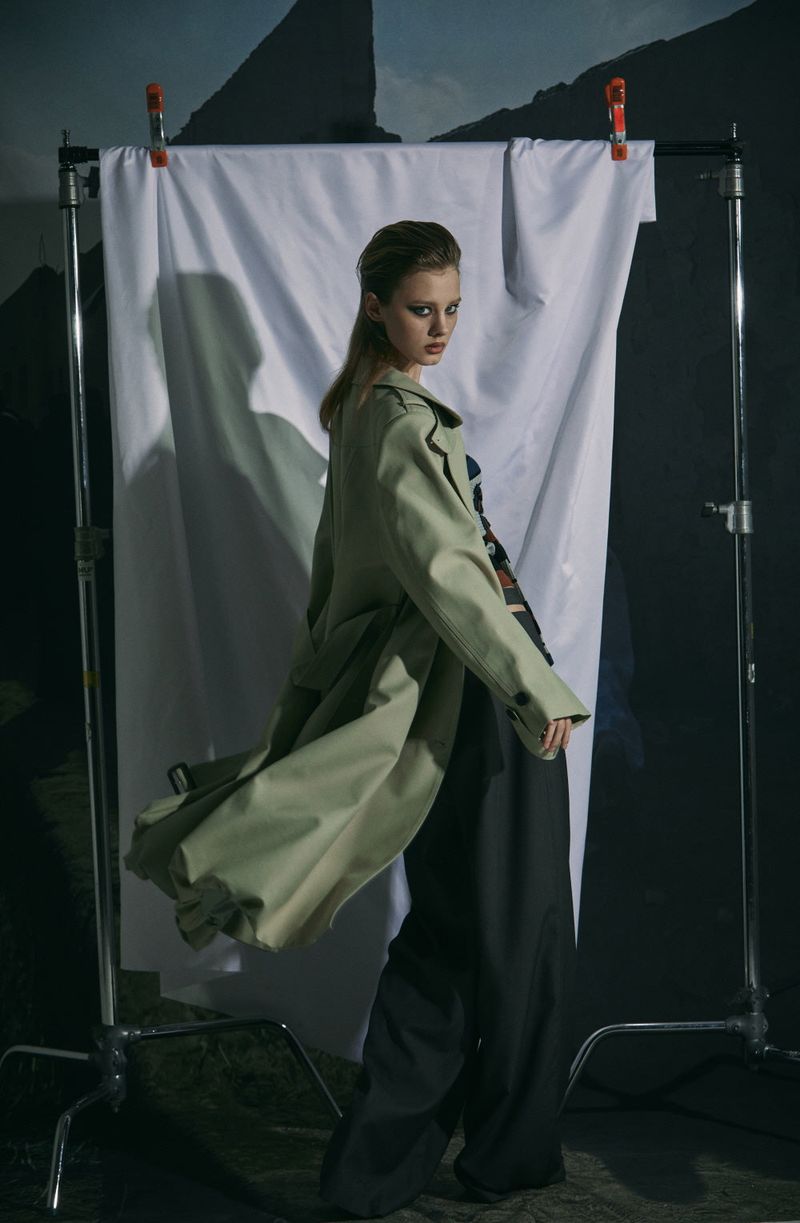 BALLOON TRENCH COAT -BEIGE