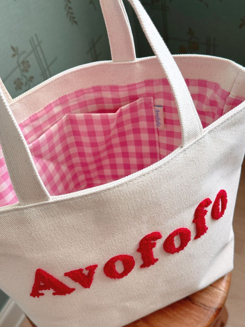 Signature canvas check tote bag