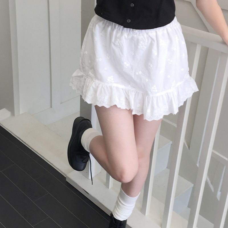 Whisfairy（ウィスフェアリー）の「Petite Frill Skort (FLORAL ver.)（Skirts）」