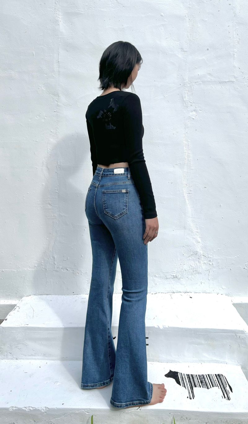 BASIC SPANDEX BOOTCUT DENIM PANTS code 18311