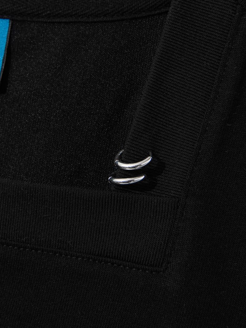 カーブネックロゴ半袖Tシャツ