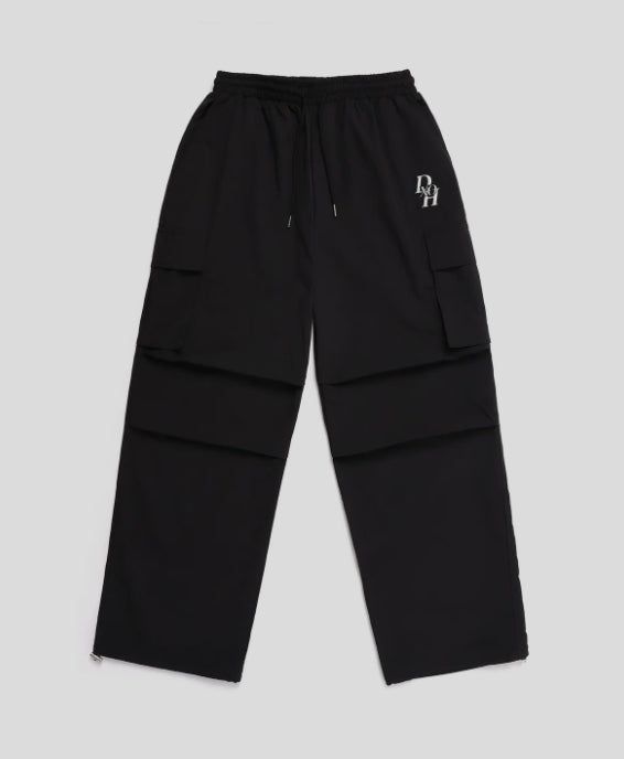 STACK LOGO STRING CARGO NYLON PANTS 