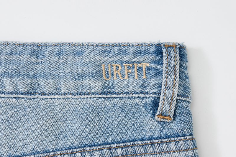 PUPPY EMBROIDERED CURVED DENIM code 26225