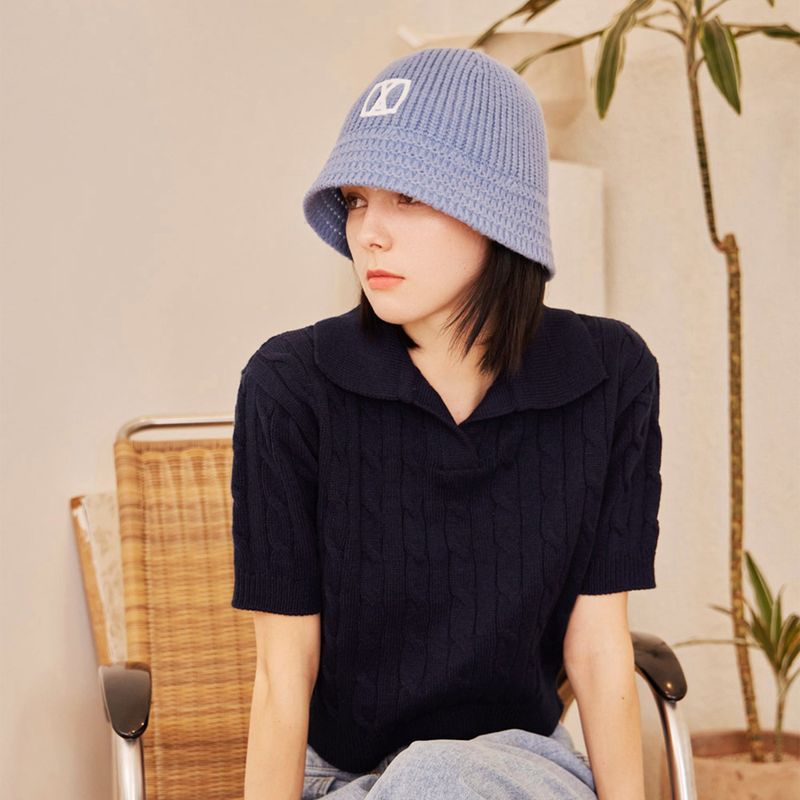 VA Square Applique Knit Bucket Hat / Sky