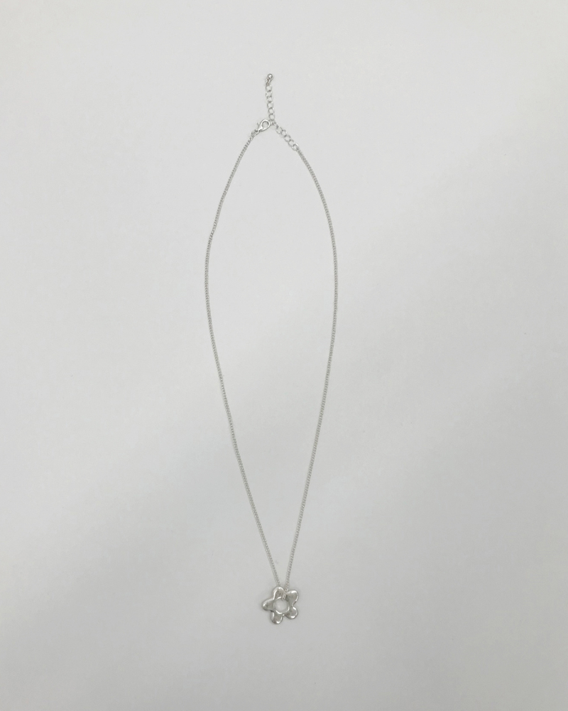 Plant Silver Necklace (1color)