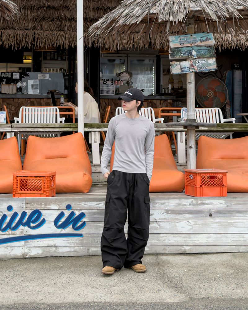 Cropped Button Pocket Wide Pants