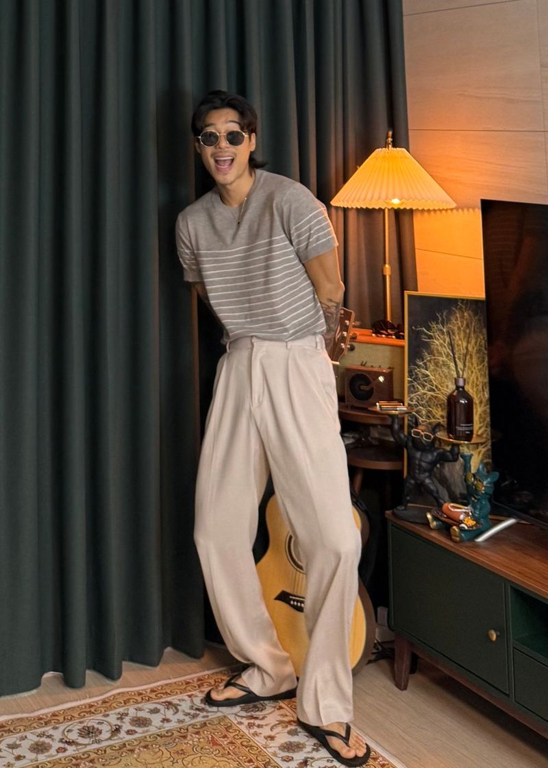 virstyle(ビルスタイル)の「Linea Stripe Dangara Short Sleeve Knit 3COLOR(Tops)」