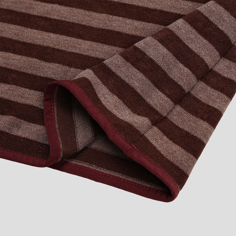 Diagonal button knit hoodie