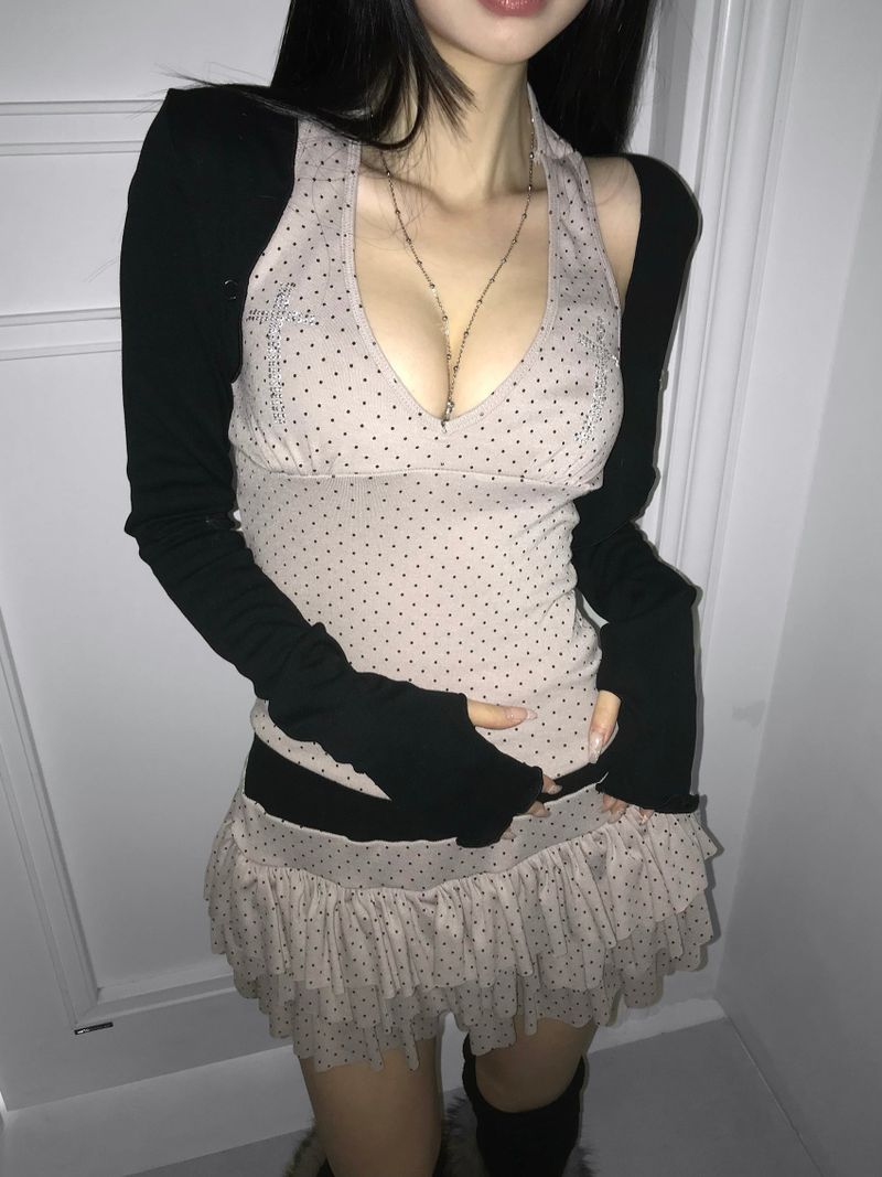 hisoka halter cross top(4 color) 