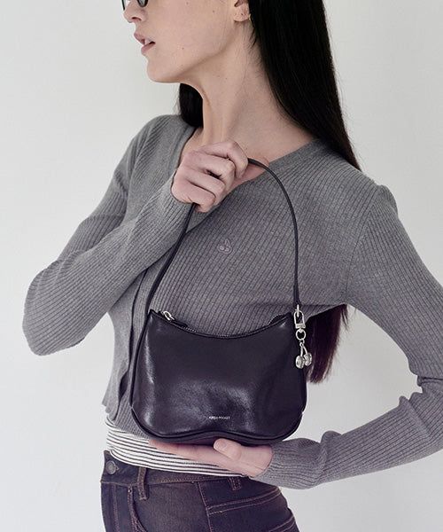 KIRSH（キルシー）の「POCKET SIGNATURE HANDBAG [BLACK]（Bags）」