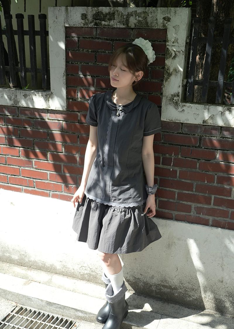 Lean Bow Blouse (grey)