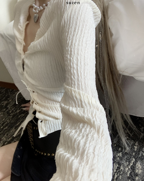 Miina Shirring Ribbon Blouse