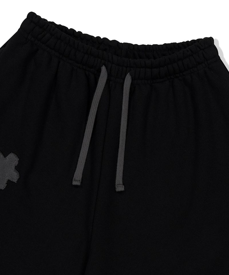 BERMUDA MAH APPLIQUE SWEATSHORT