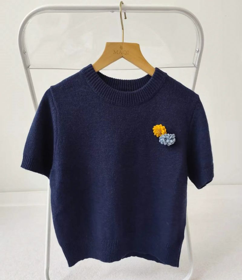 [1+1 Special] Tours Flower Decor Round Neck Wool Short Sleeve Knit