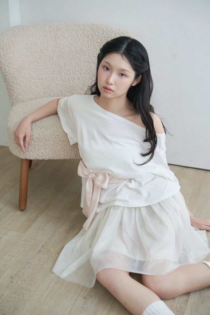 ビッグリボンストラップルーズトップス - white