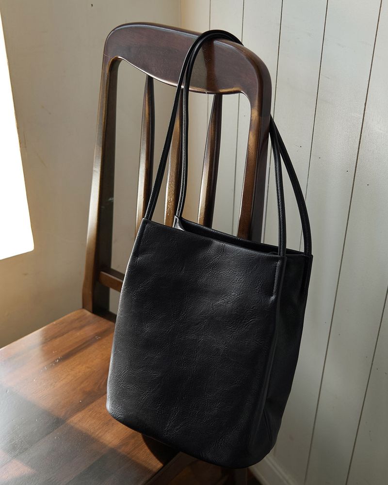 MAYBINS（メイビンス）の「Bershon Shoulder Bag（Bags）」