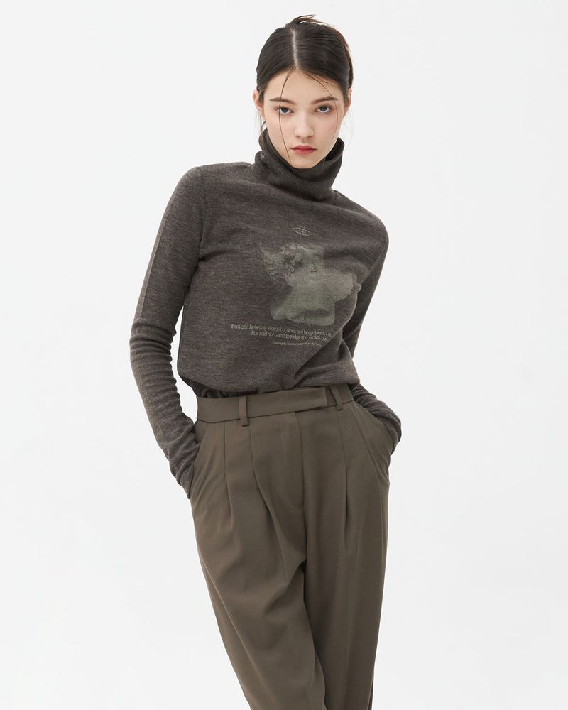 NCOVER（エンカバー）の「PLASTER CAST TURTLENECK KNIT-BROWN（Tops）」