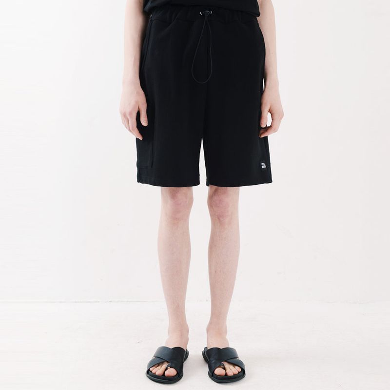 PIECEMAKER(ピースメーカー)の「ICON SWEAT CARGO SHORTS (2COLORS)(Pants)」