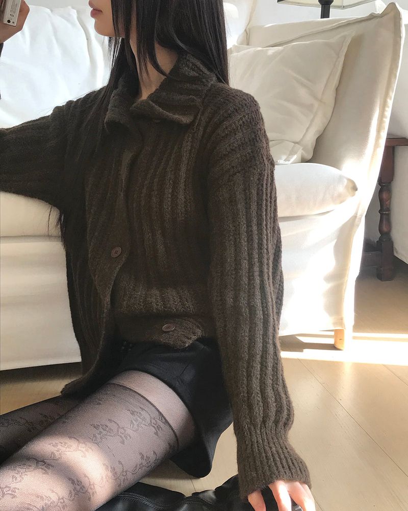 Luon Wool High-Neck Loose Cardigan