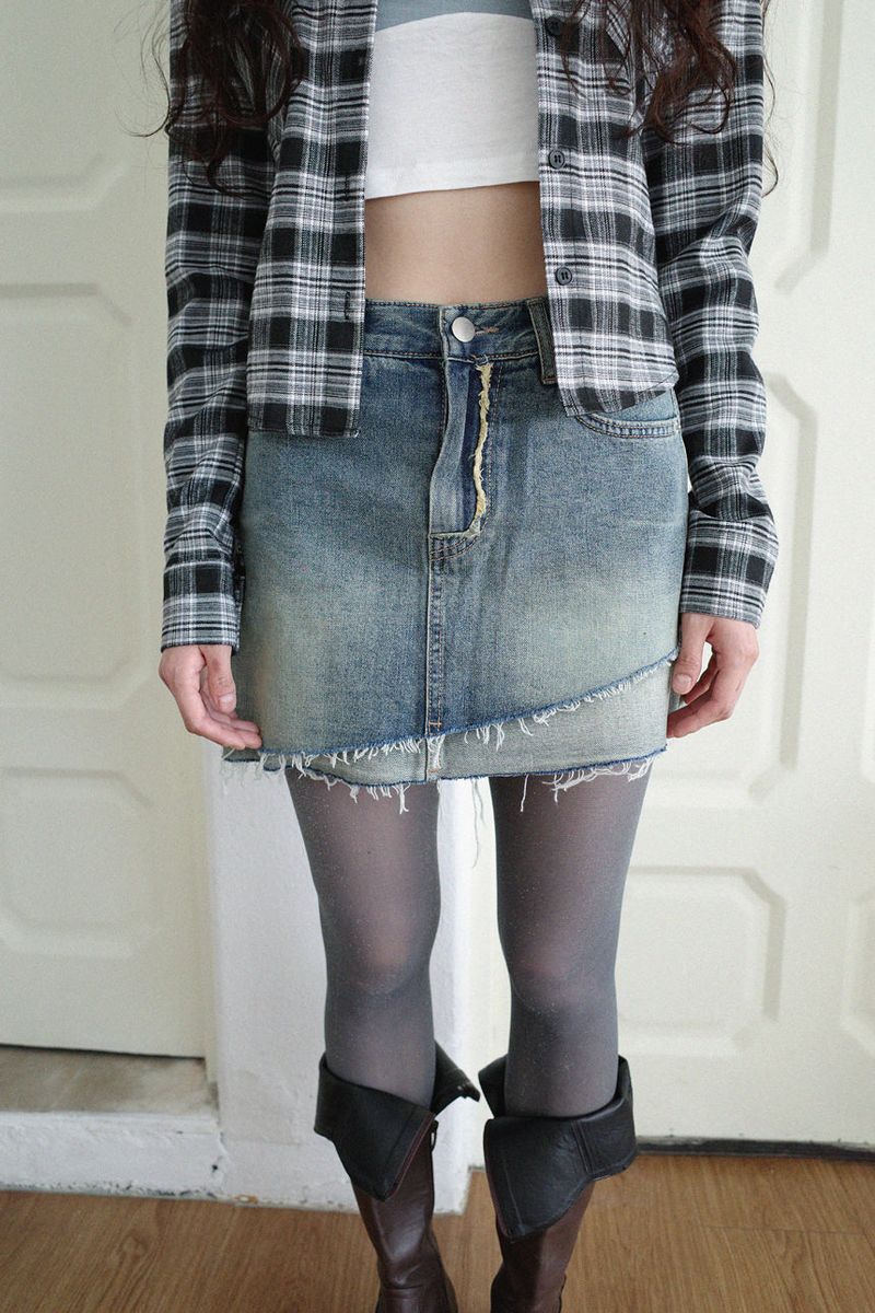 Diagonal denim unbalanced mini sk