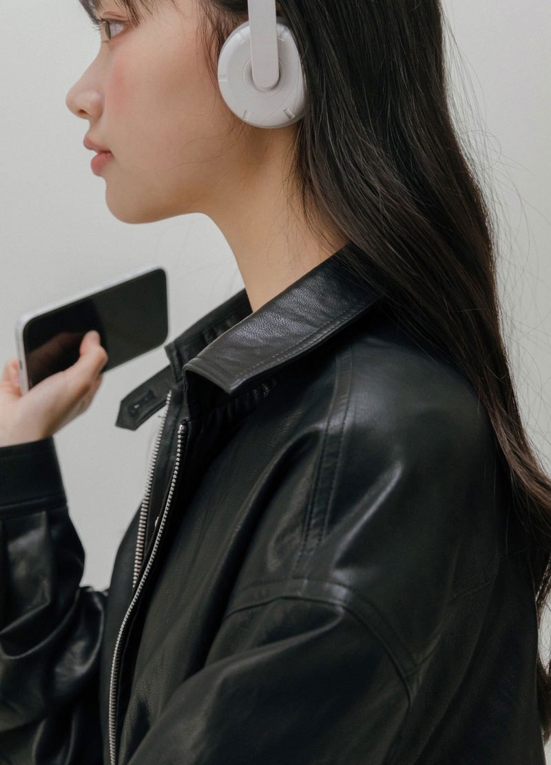 CROP LEATHER[FAUX] JACKET (BLACK)
