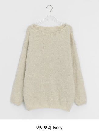Nayu Hairy Lip Neck Loose Knit