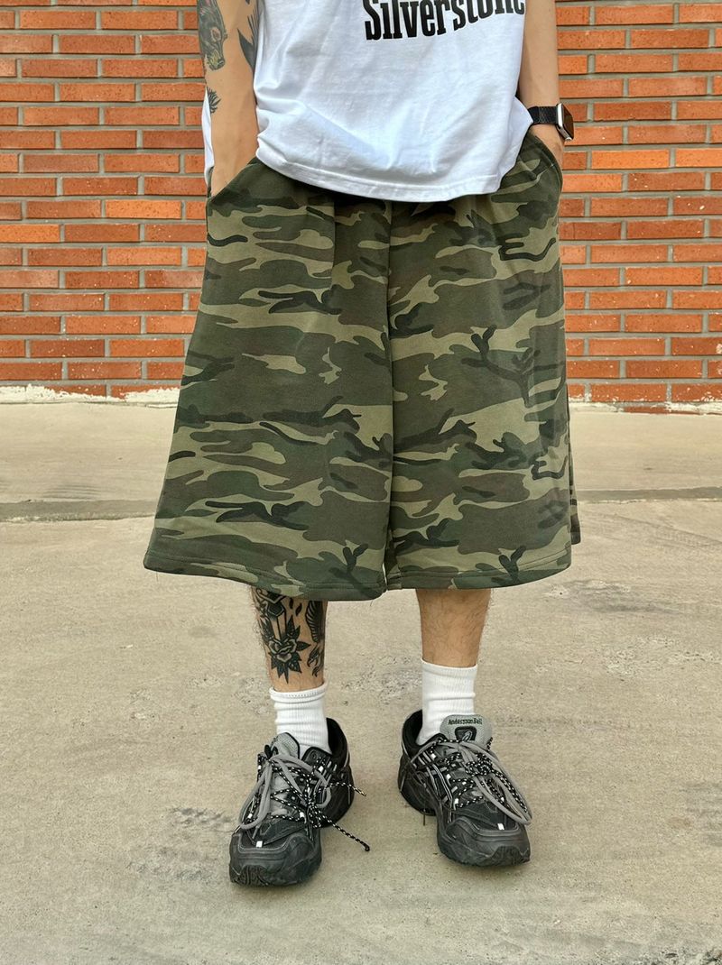 UNAIDUN（アネイダン）の「Camo plage bermuda sweat pants 2C（Pants）」