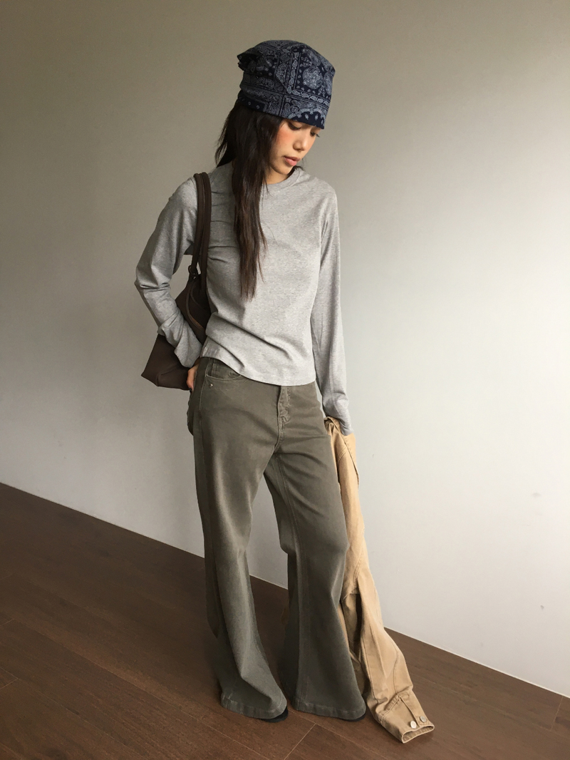 Dust Deep Bootcut Pants (1color)