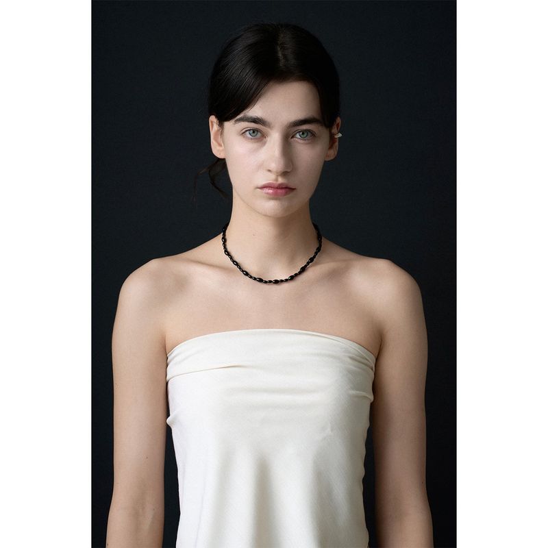 N.026/ONYX NECKLACE