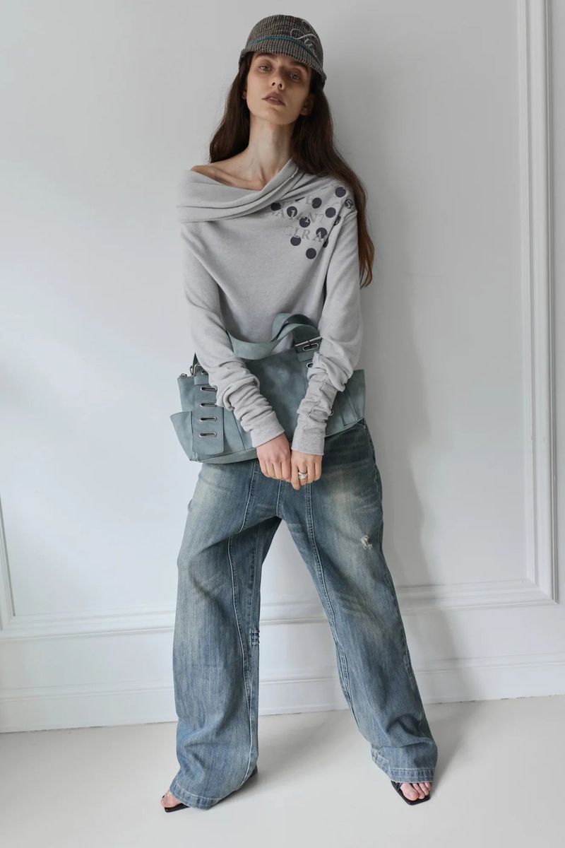26SS★ ドレープドットグラフィックアンゴラトップ