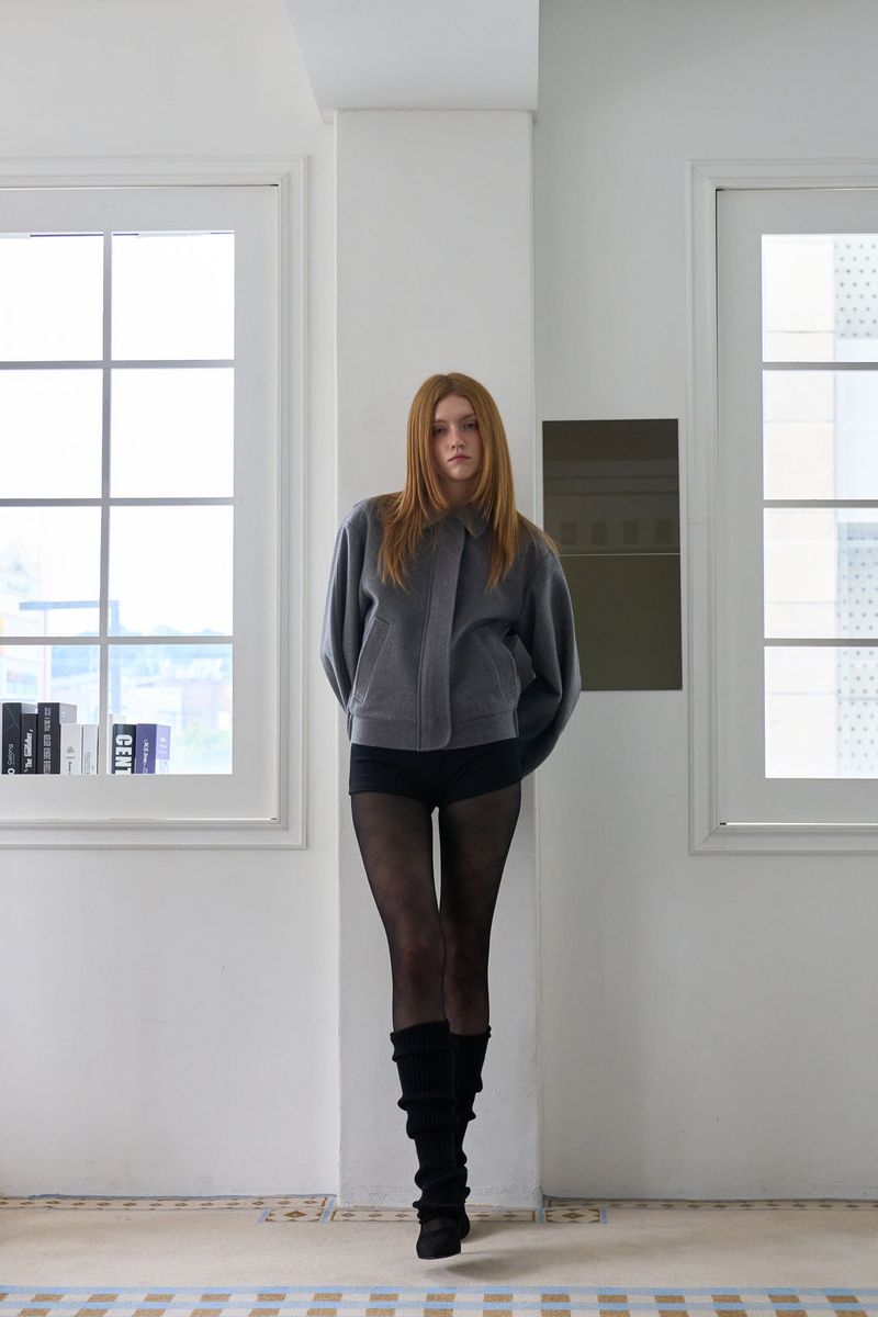 TWO WAY ZIP-UP CROP BLOUSON GRAY