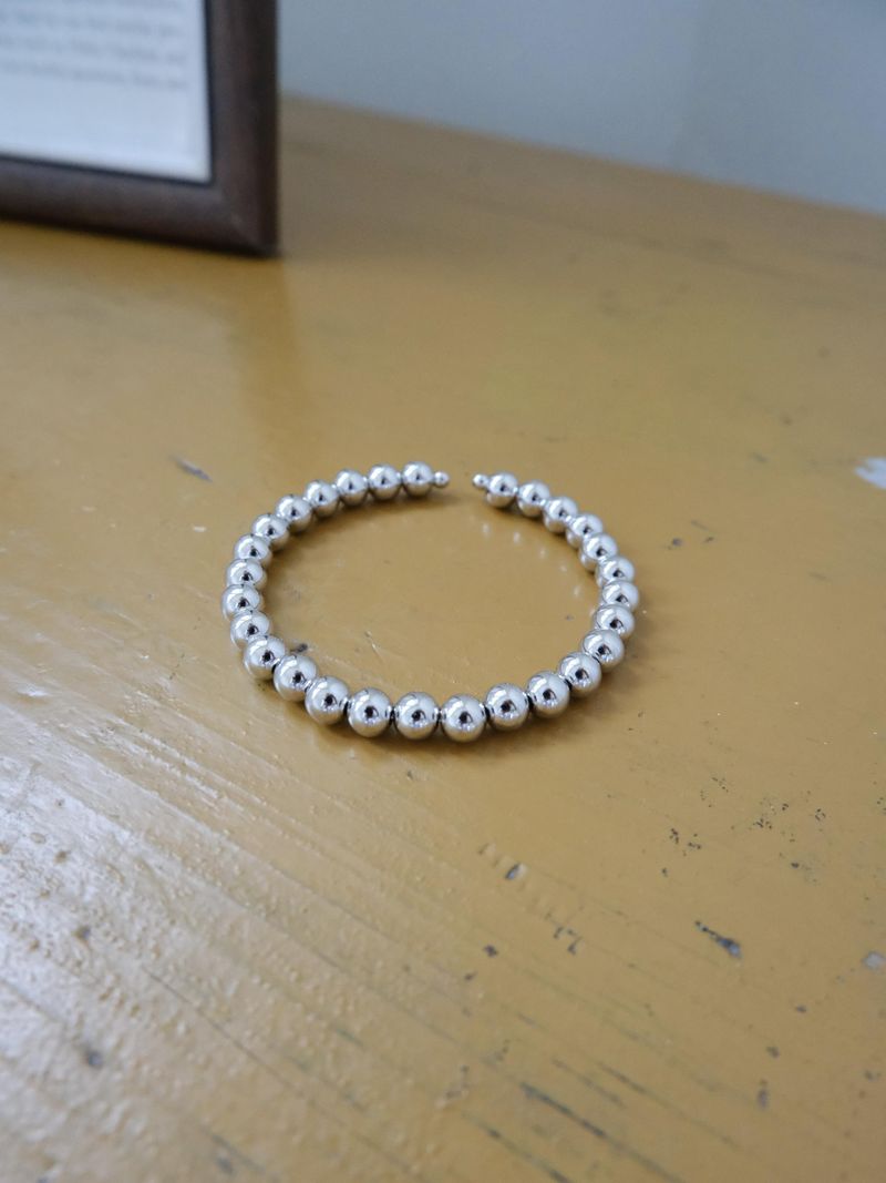 circle ball bangle