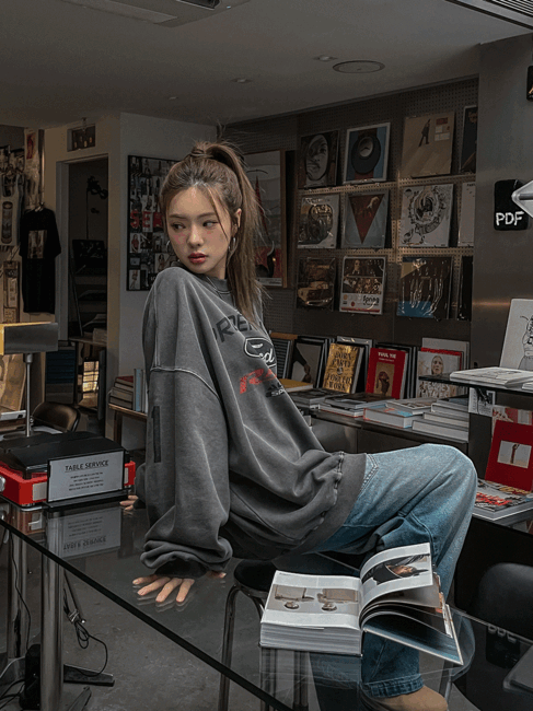 ULAN(ユレン)の「Ford washing oversized printed sweatshirt(Tops)」