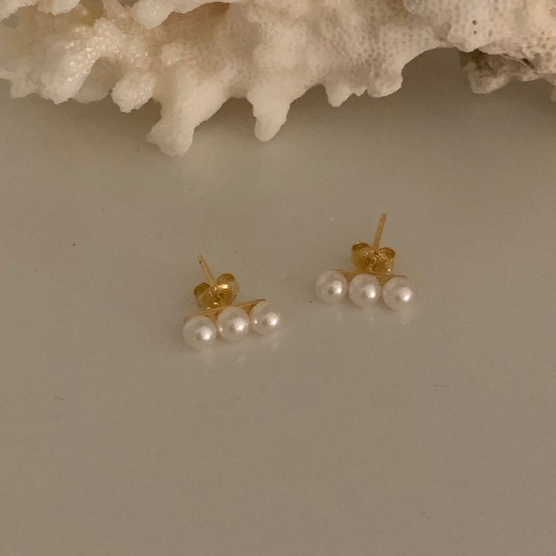 dearmerry（ディアメリー）の「 (silver925) スリーパールピアス *gold（アクセサリー）」