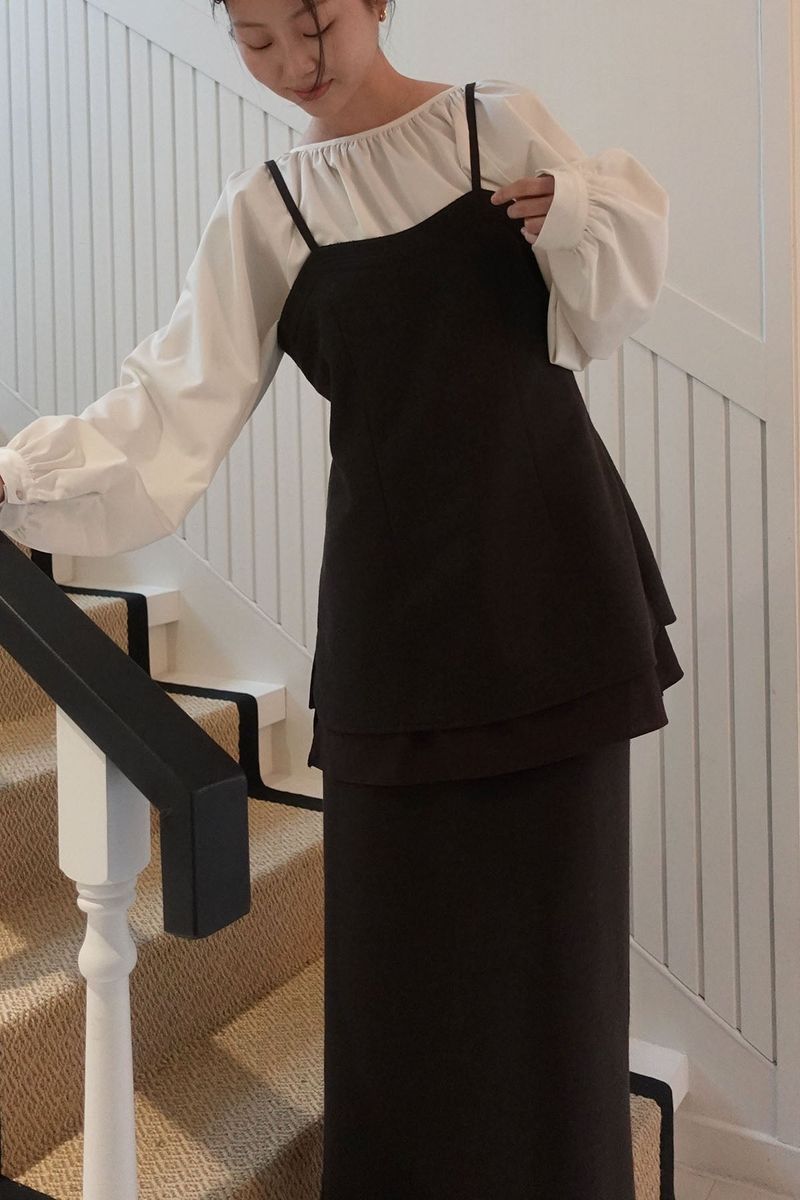 m.o.k（モク）の「Solitude wool bustier (2C)（Tops）」