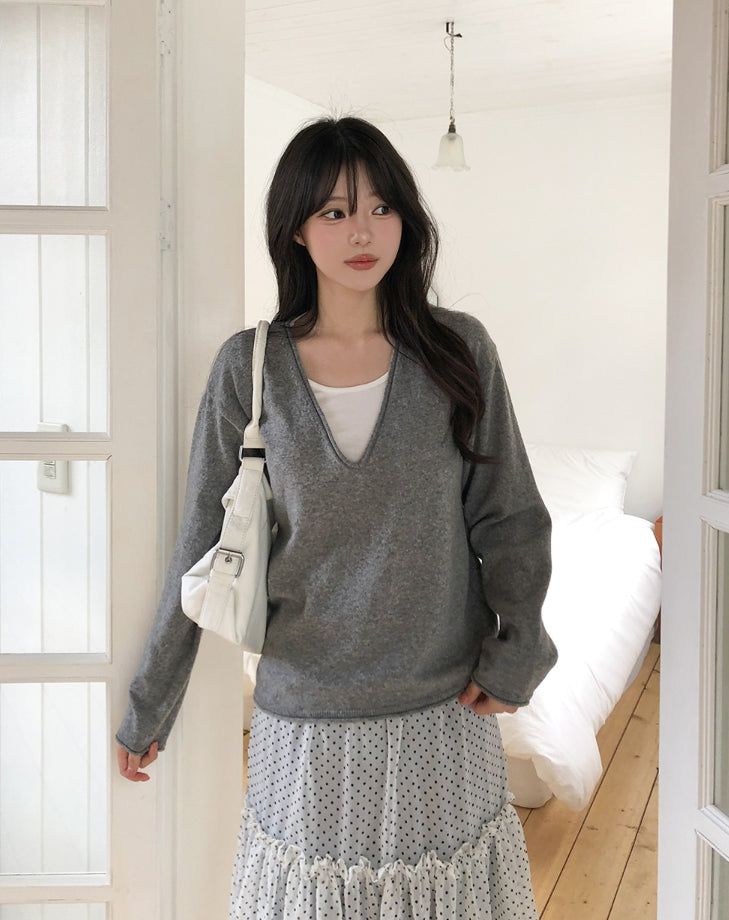 ULAN（ユレン）の「Monin Deep V-Neck Knit（Tops）」