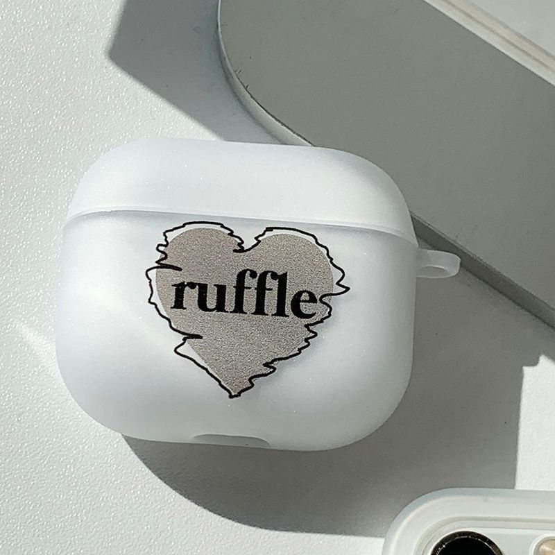 Horizontal - Ruffle Heart AirPods Case_matt