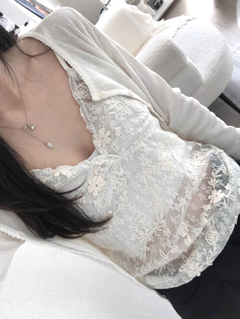 Kitten（キッテン）の「Woof lace bustier (one color)（Tops）」