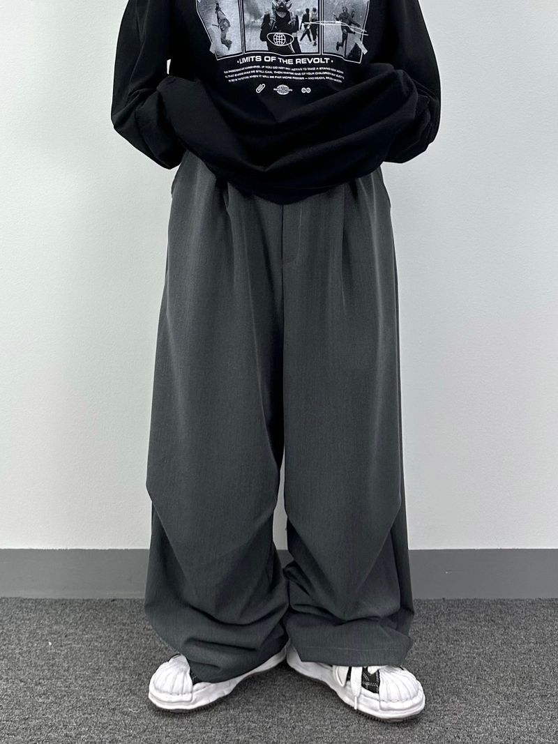 One-Tuck Slacks Balloon