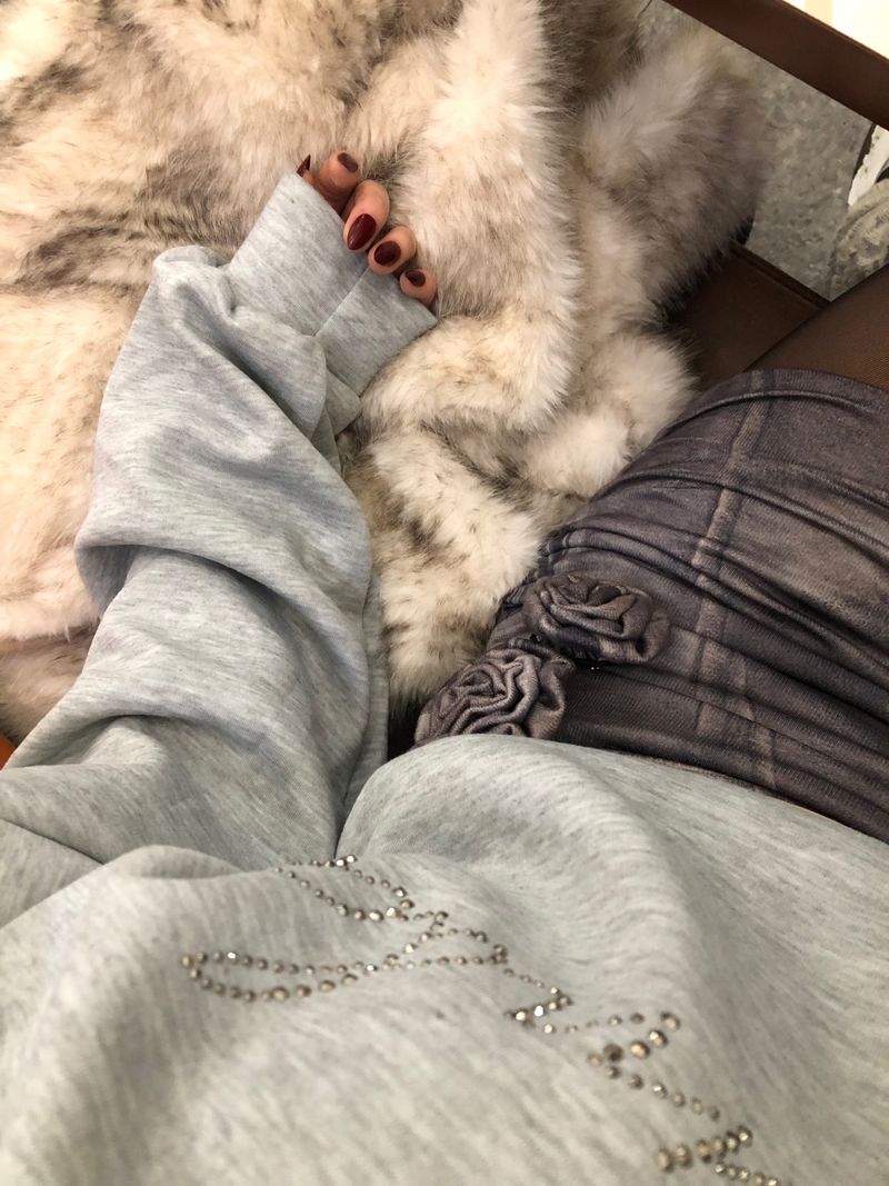 Gray Cubic Crop Sweatshirt