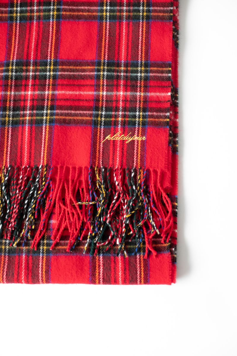 Fringe wool muffler (Red check)