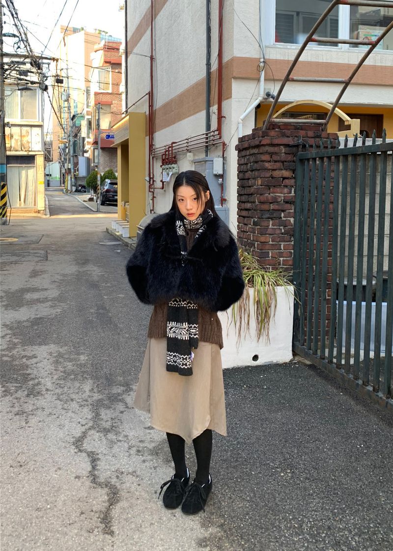  BLACK FUR CROP JACKET