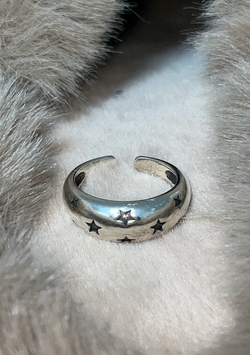 Saudade Club（サウダージクラブ）の「スターボールドリング（アクセサリー）」
