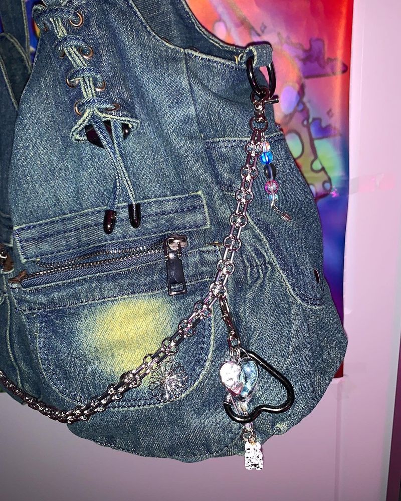 [Billlie Siyoon/Oneus Xion] Ink marble bear keychain (2color)