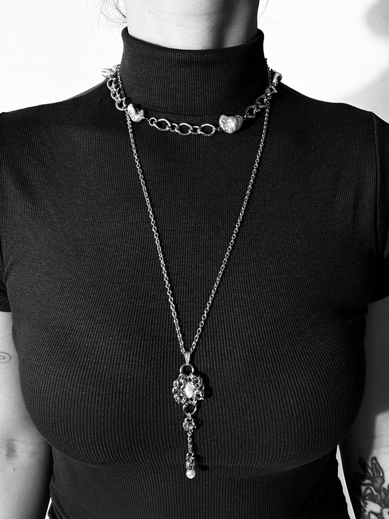 Cold Pearl Circuit Necklace